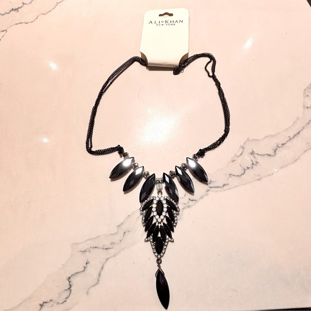 ALI KHAN Necklace Black and Silver Rhinestone Statement Necklace NEW WITH TAG